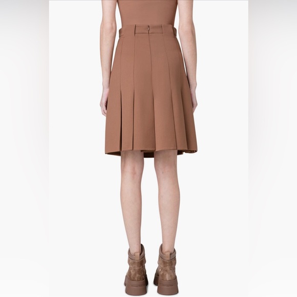 Akris Pleated Virgin Wool Double Face Skirt - Picture 2 of 9